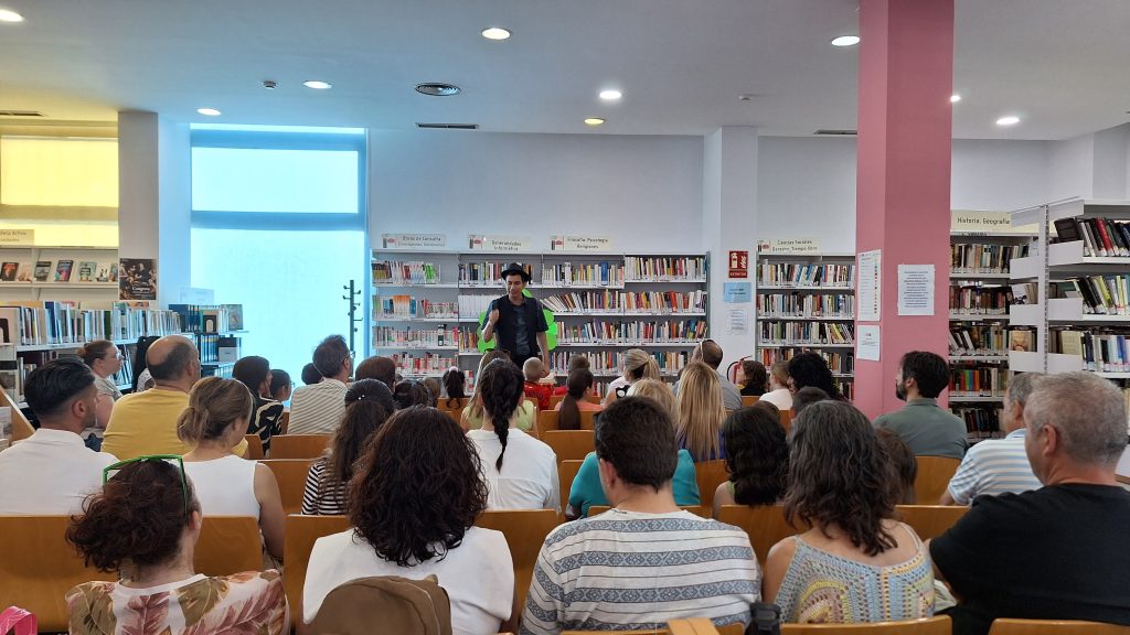 CUENTACUENTOS Y ENTREGA DE PREMIOS