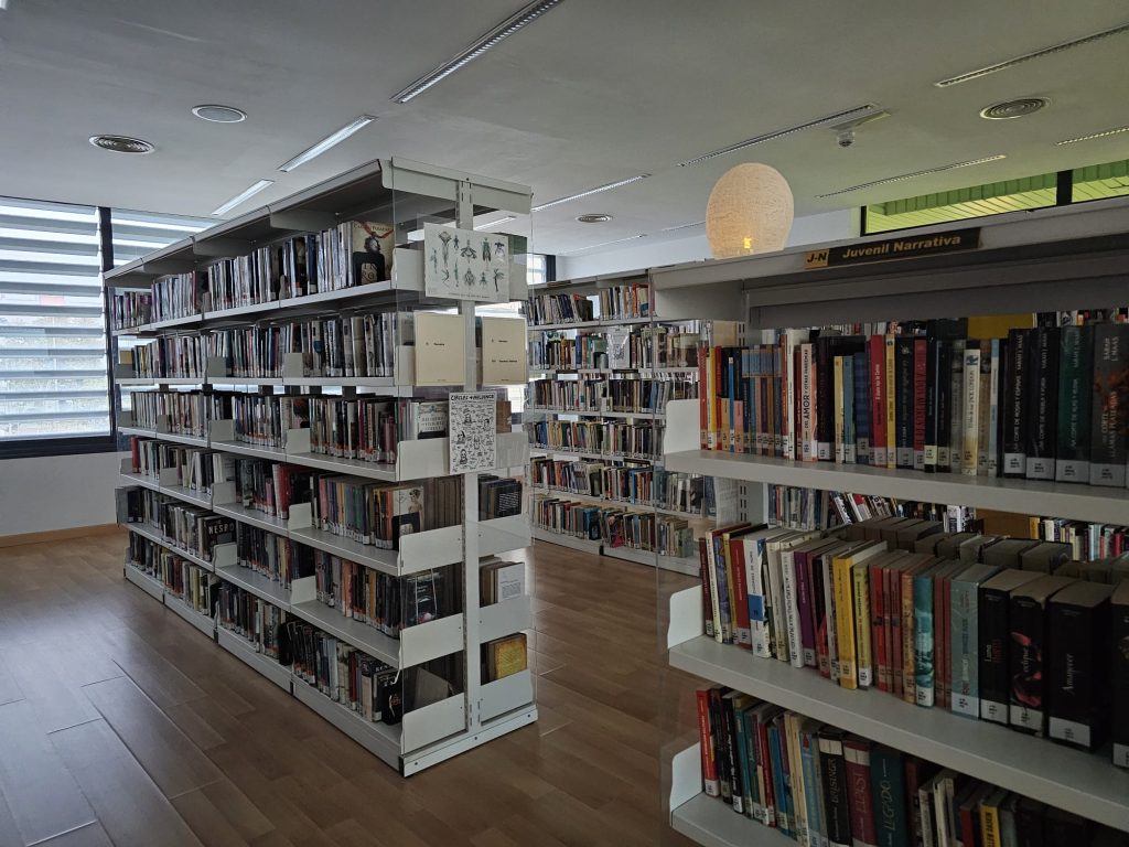 Estrofa 3: La Magia de la Navidad está llegando a la Biblioteca Torreblanca